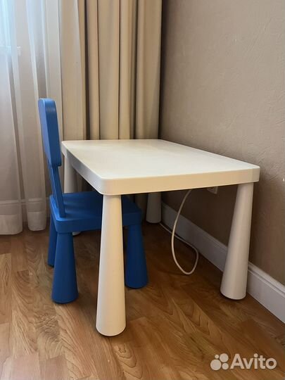 Детский стол и стул IKEA