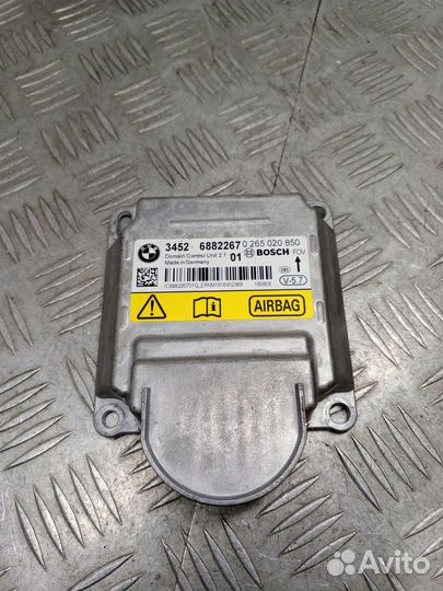 Блок управления подушками безопасности BMW X5 F15