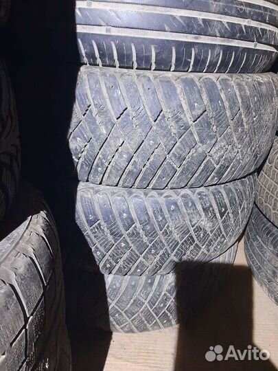 Goodyear Aquatred 215/65 R16