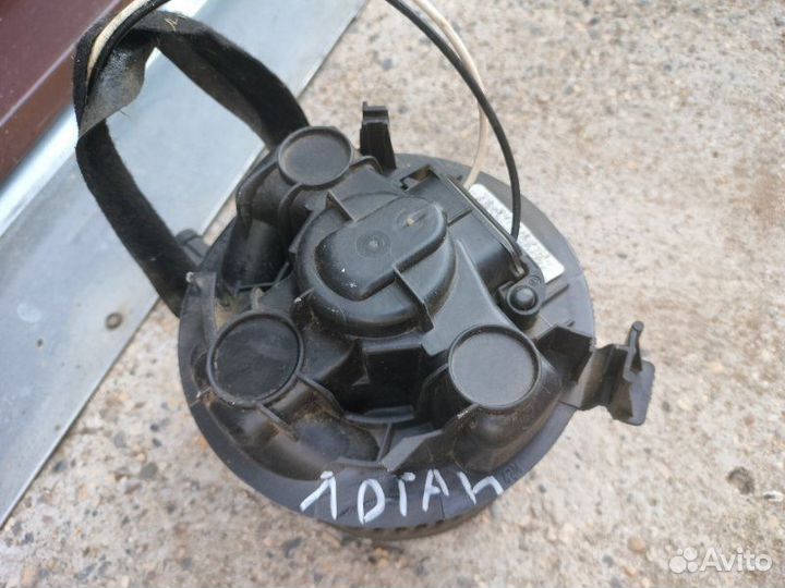 Моторчик печки Renault Logan седан K7J 1.4 2008