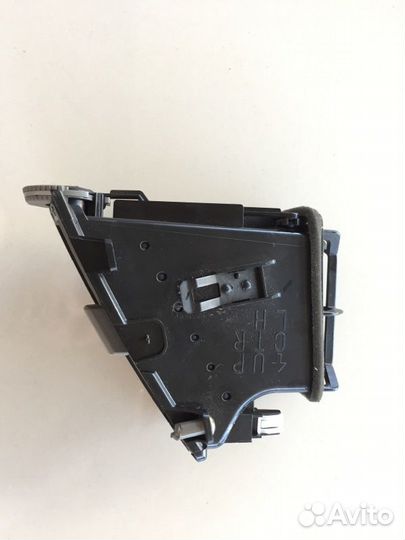 Дефлектор воздушный лев. Infiniti Fx35, Fx45