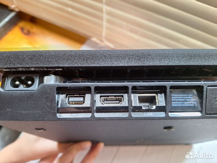 Игровая приставка ps4 slim 500гб