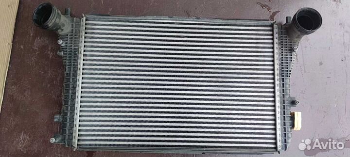 Интеркулер Volkswagen Touran