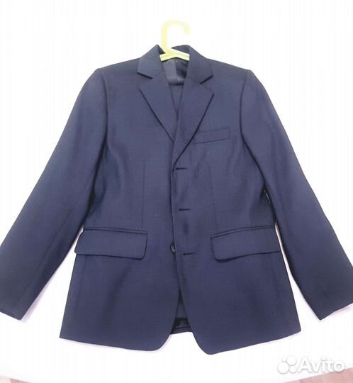 Школьный костюм на 9-10 лет