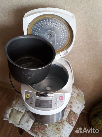 Мультиварка Redmond RMC M-4500