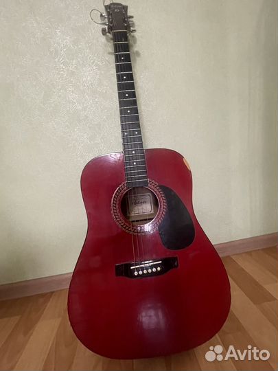 Акустическая гитара