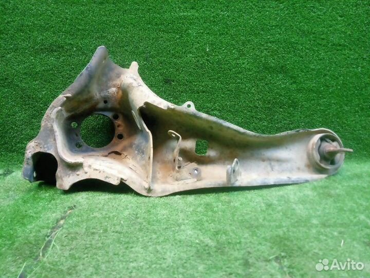 Рычаг подвески задний левый Mitsubishi Lancer 10