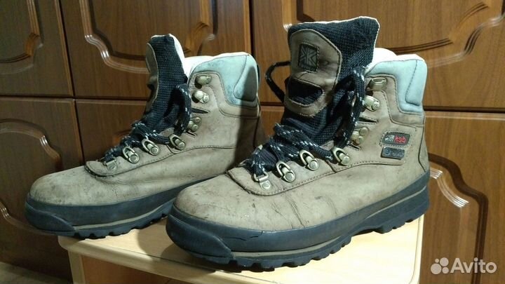 Треккинговые ботинки Karrimor 41-42