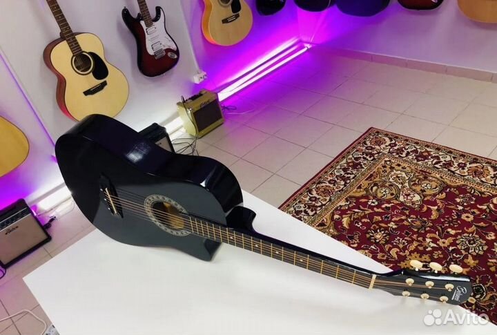 Акустическая гитара.Новая