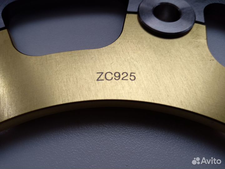 Диск тормозной передний на Yamaha YZF R600 / XJ N