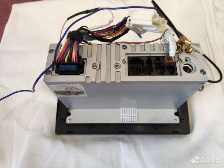 Штатная магнитола для Mitsubishi Pajero 10 дюймов