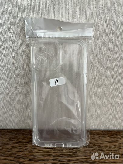 Чехол на iPhone 12