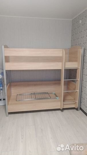 Продается 2-х ярусная кровать
