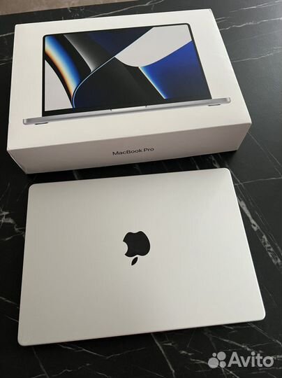 Ноутбук Apple Macbook Pro 14 Late
