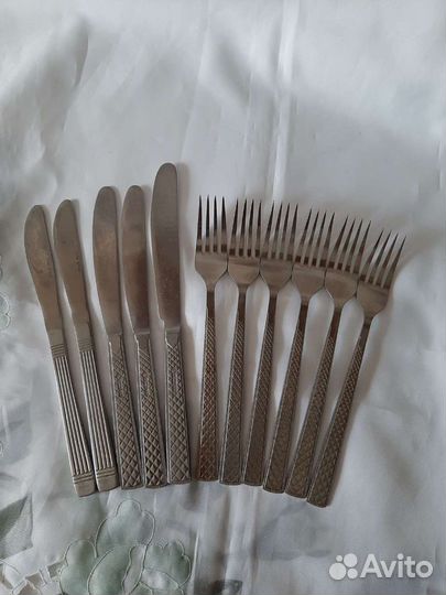 Набор столовый.Ножи, вилки