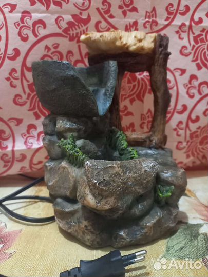 Фонтанчик настольный с подсветкой