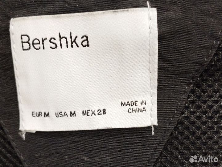 Ветровка бомбер bershka новая