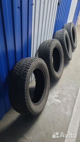 Dunlop SP Winter Ice 01 195/65 R15 95