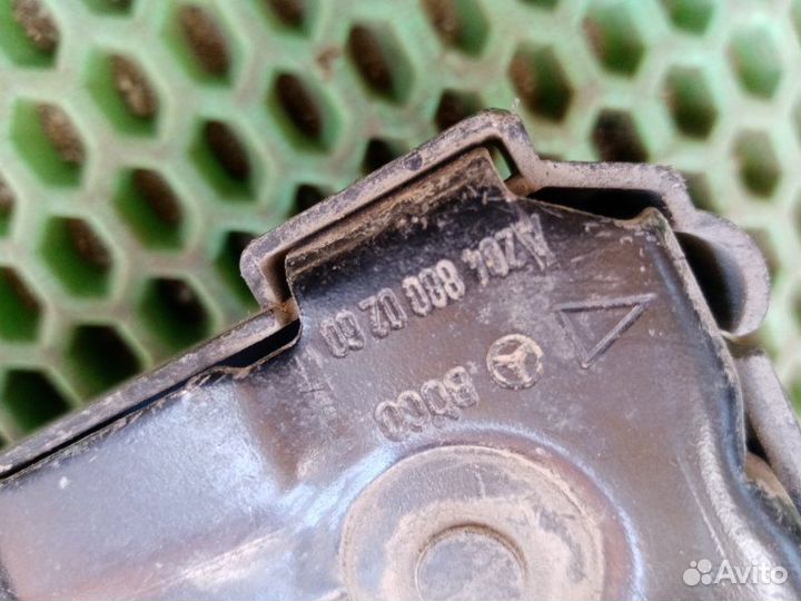 Замок капота Mercedes-Benz C-Class W204 M271.820