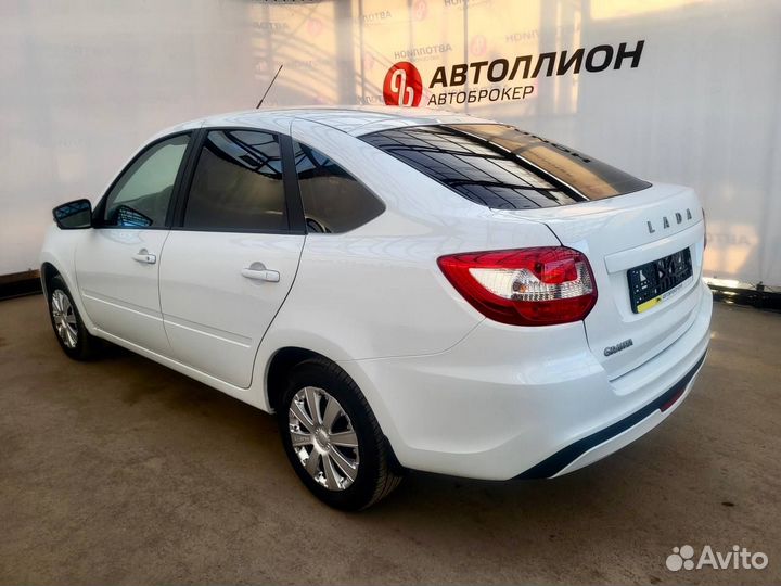 LADA Granta 1.6 МТ, 2022, 36 000 км