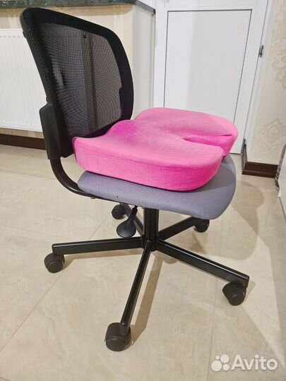Компьютерное кресло