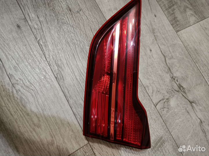 Фонарь задний правый внутренний Kia ceeb 3 sw 2018