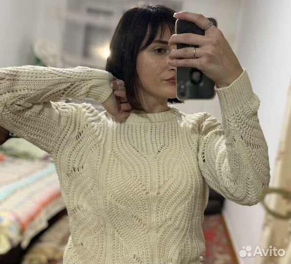 Свитер женский