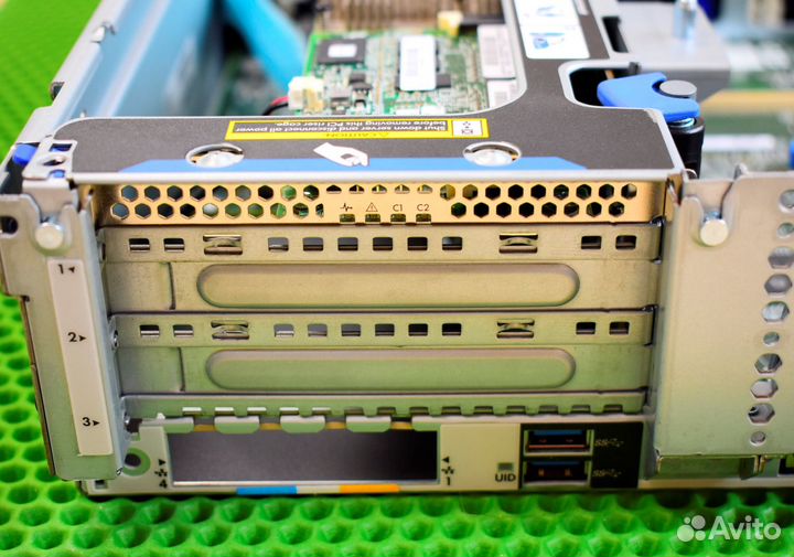 DL 380 GEN9 8SFF E5 2690V 4 32Gb