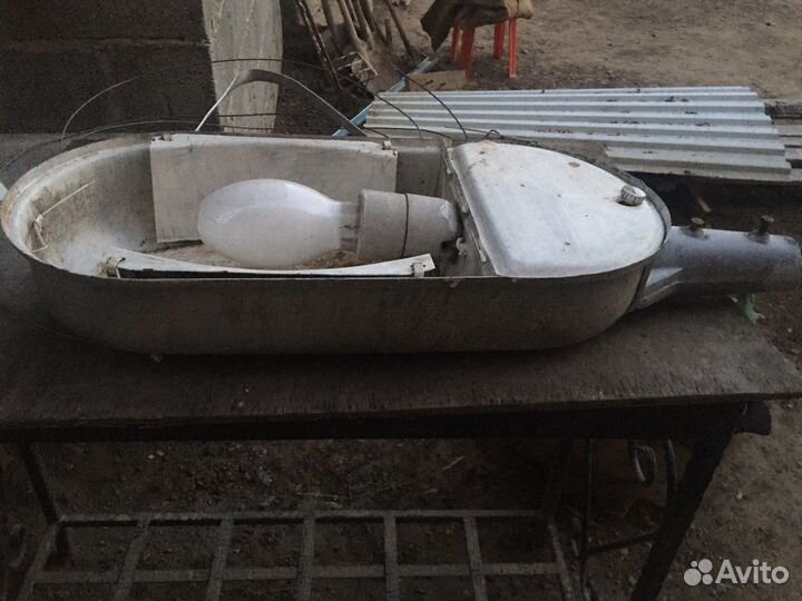 Лампа уличная с пускателем