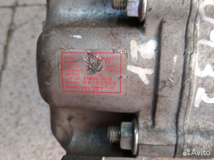 Компрессор кондиционера Mazda ZY