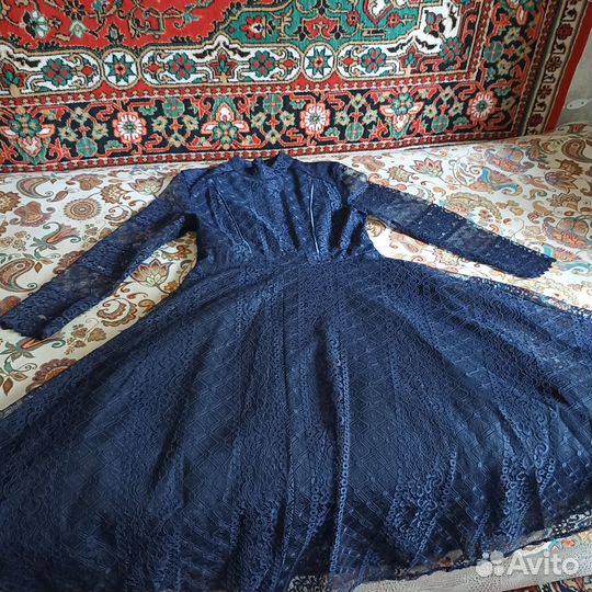 Нарядное платье