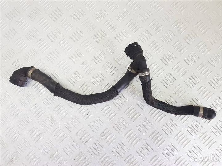 8599527 Патрубок радиатора BMW 5 G30/G31