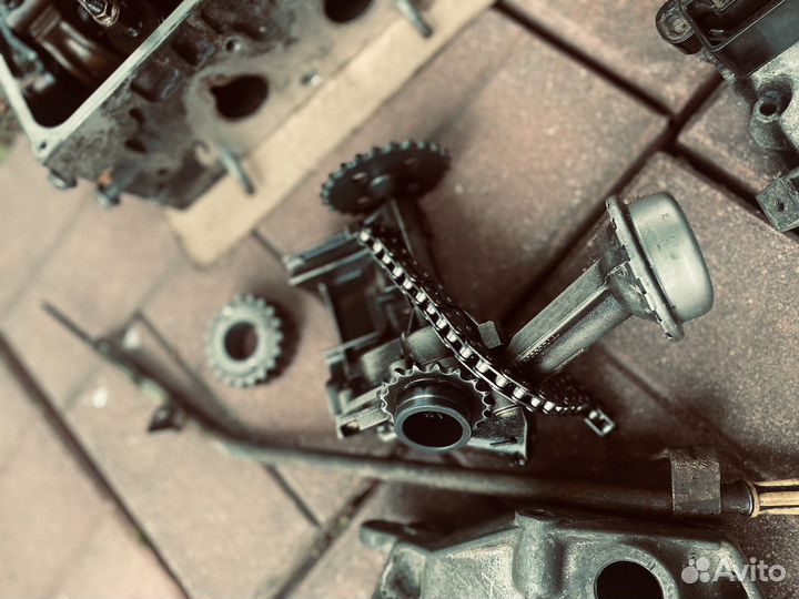 Масляный насос в сборе 1.4 K7J renault