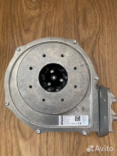 Вентилятор Vaillant 190248