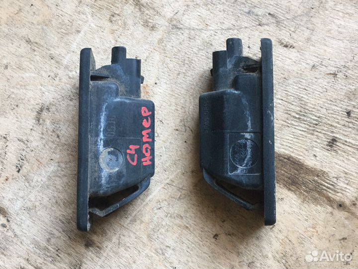 Фонарь подсветки номера Ситроен С4 Citroen C4