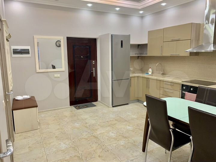 Квартира-студия, 65 м², 3/18 эт.