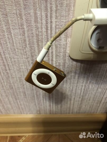 Мр3-Плеер Apple iPod shuffle 4