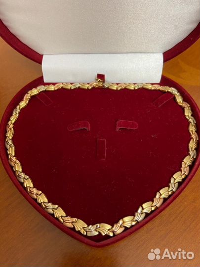 Золотое колье