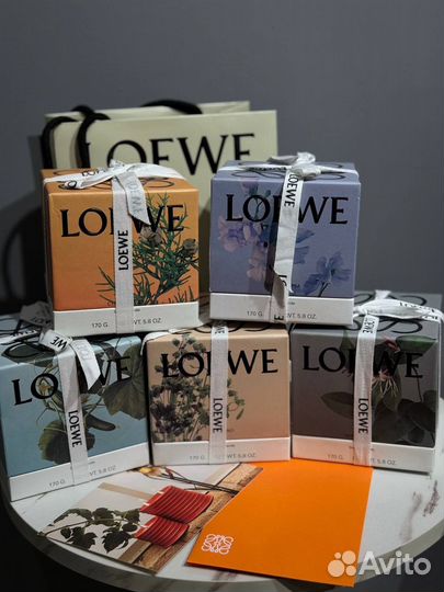 Loewe свеча в подарочной упаковке с пакетом