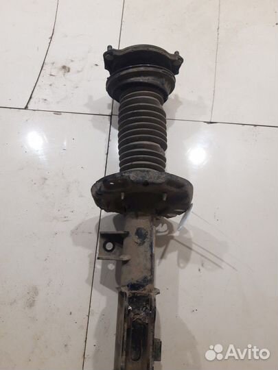 Амортизатор подвески передний левый