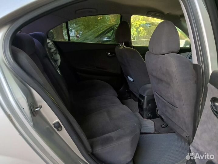 Nissan Primera 2.0 AT, 2001, 300 000 км