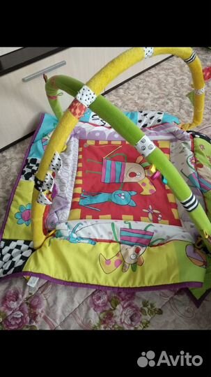 Развивающий коврик