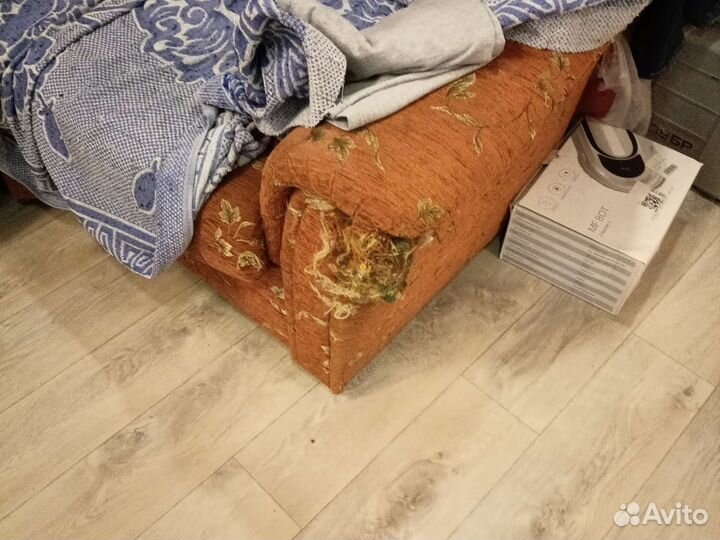 Угловой диван бу