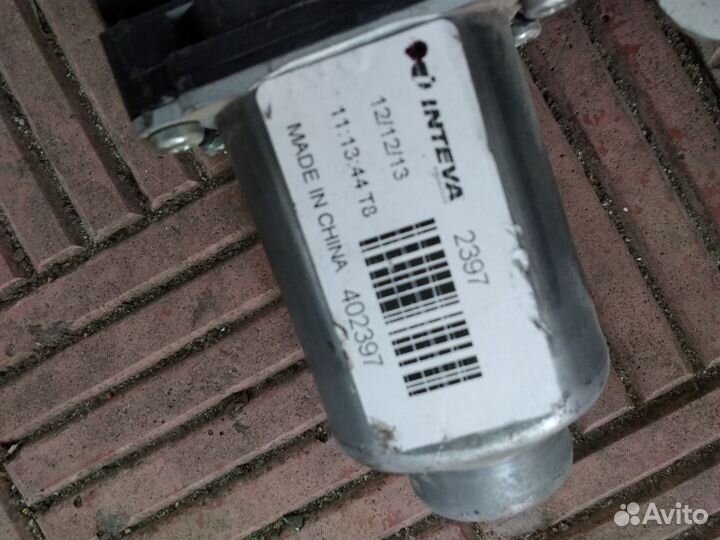 Kia Rio 3 стеклоподъёмник