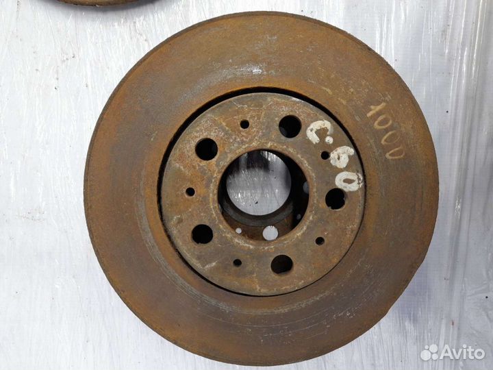 Передний тормозной диск Volvo S60