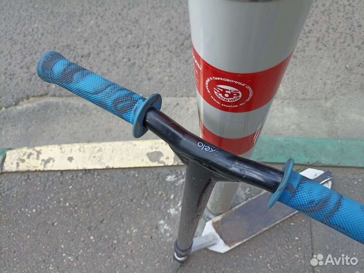 Трюковой самокат oxelo