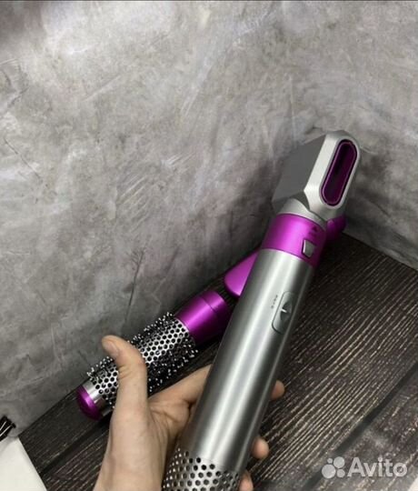 Стайлер dyson в кейсе