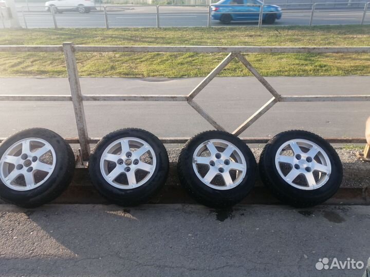 R15 Nokian Tyres Nordman 7 185/65, PCD 4x98 DIA 67.1