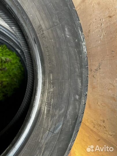 Yokohama BluEarth AE50 215/65 R17 99V