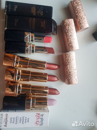 Помада новая